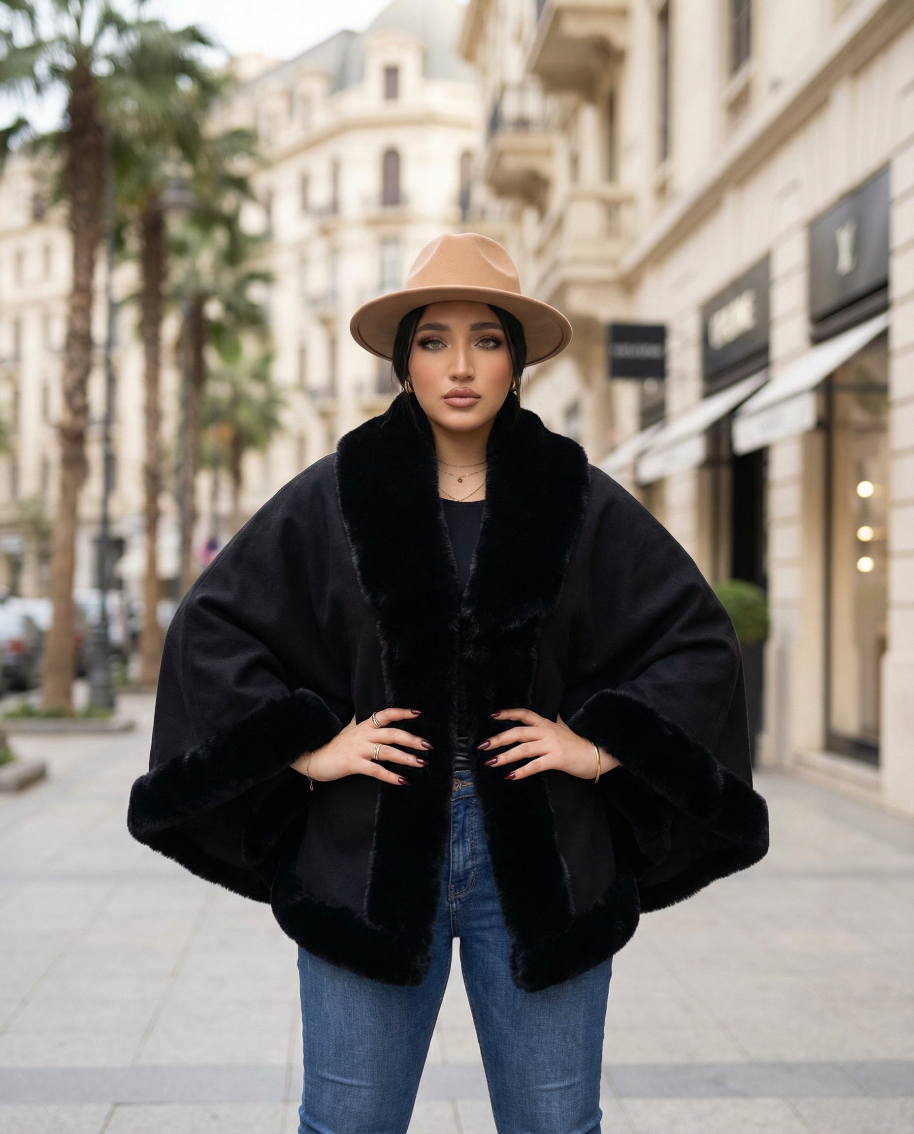 كاب اسود ماتريال صوف جوخ و فرو مستورد